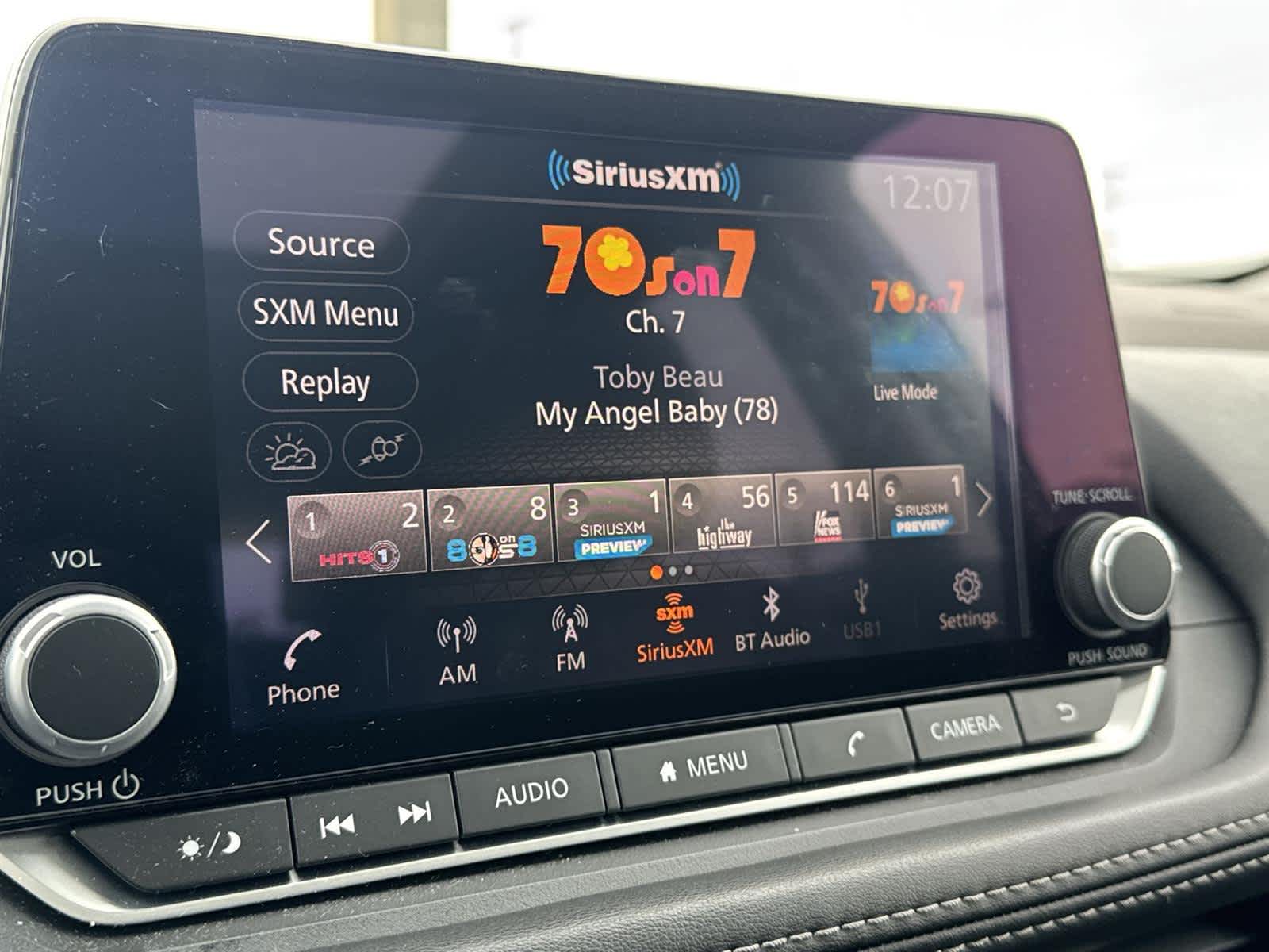 Thumbnail: 2023 Nissan Rogue - 26