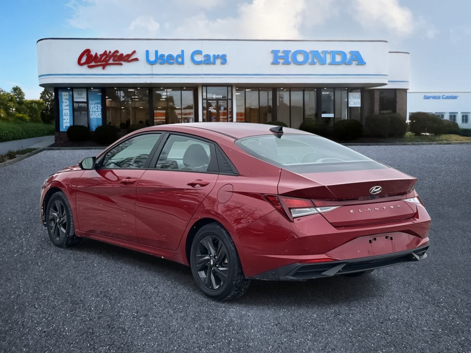 Thumbnail: 2022 Hyundai Elantra - 3