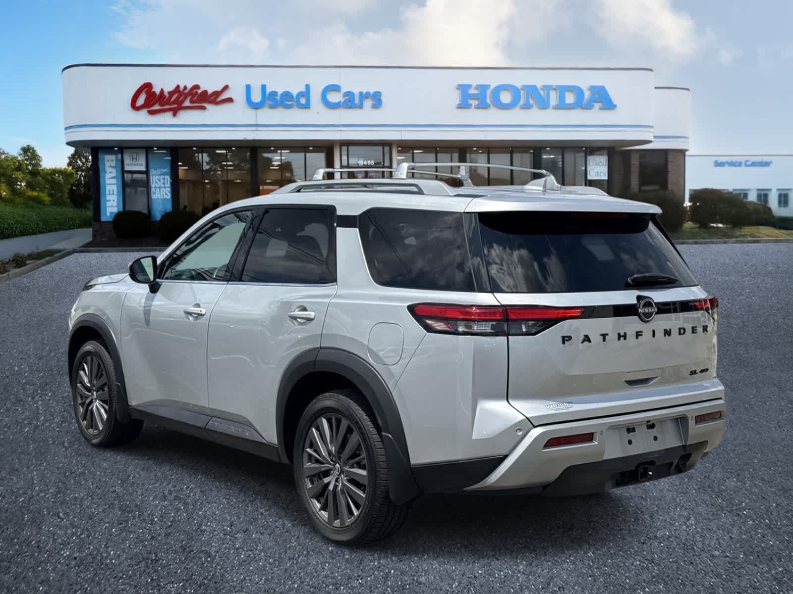 Thumbnail: 2022 Nissan Pathfinder - 3
