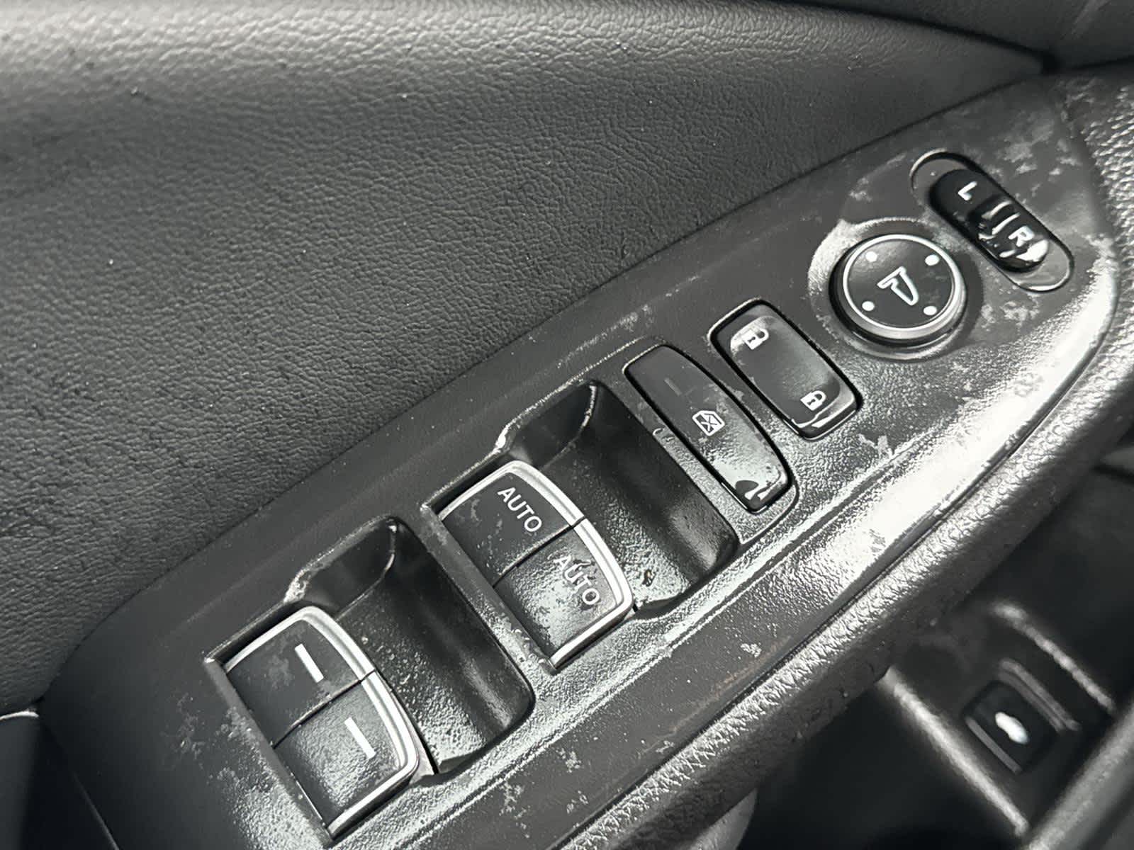 Thumbnail: 2022 Honda Accord - 30