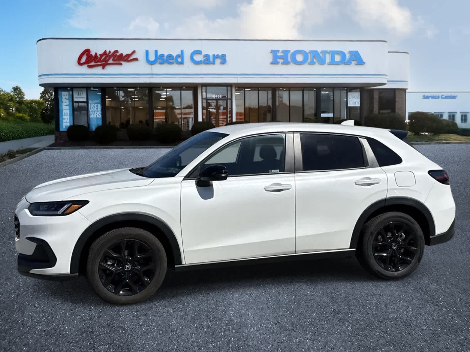 Thumbnail: 2023 Honda HR-V - 2