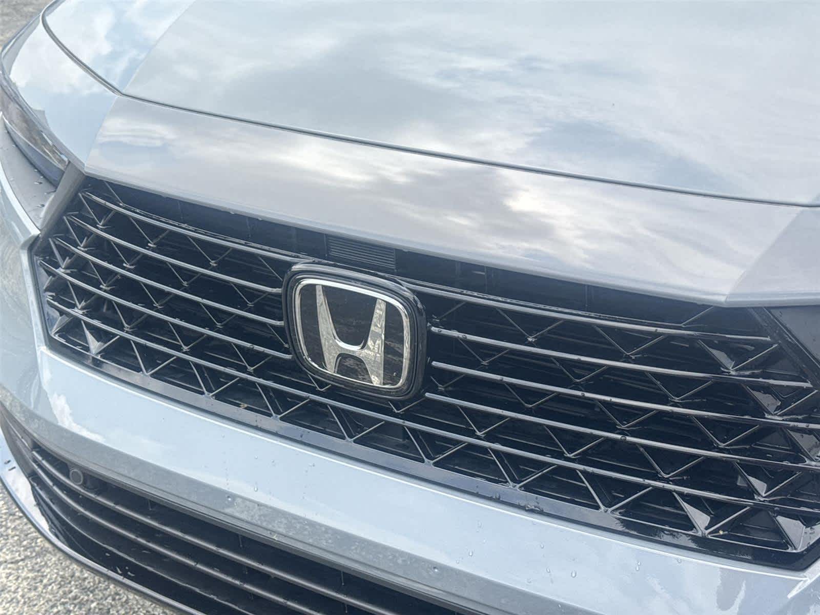 2026 Honda Accord Hybrid Touring - Photo 10