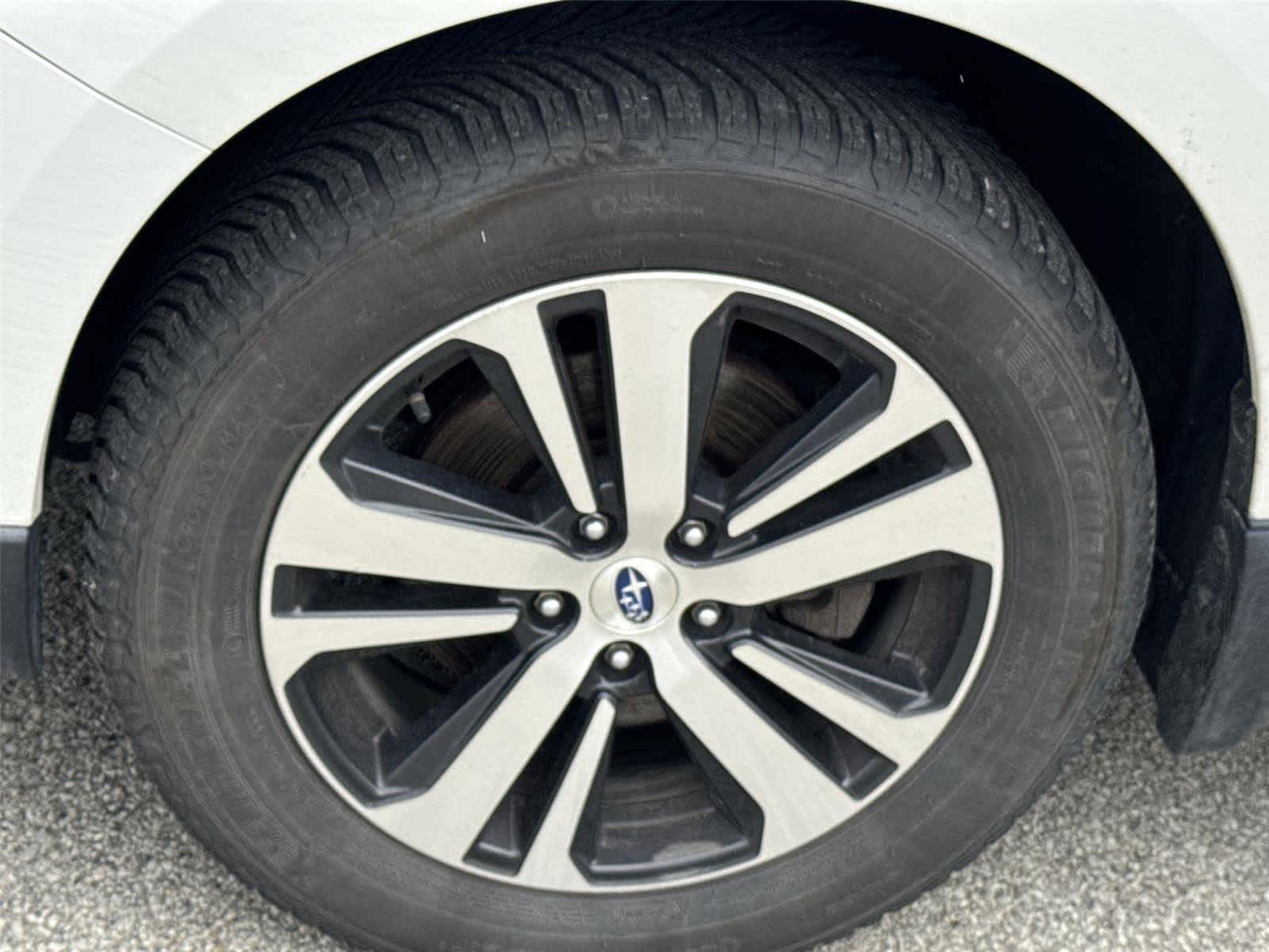 Thumbnail: 2018 Subaru Outback - 10