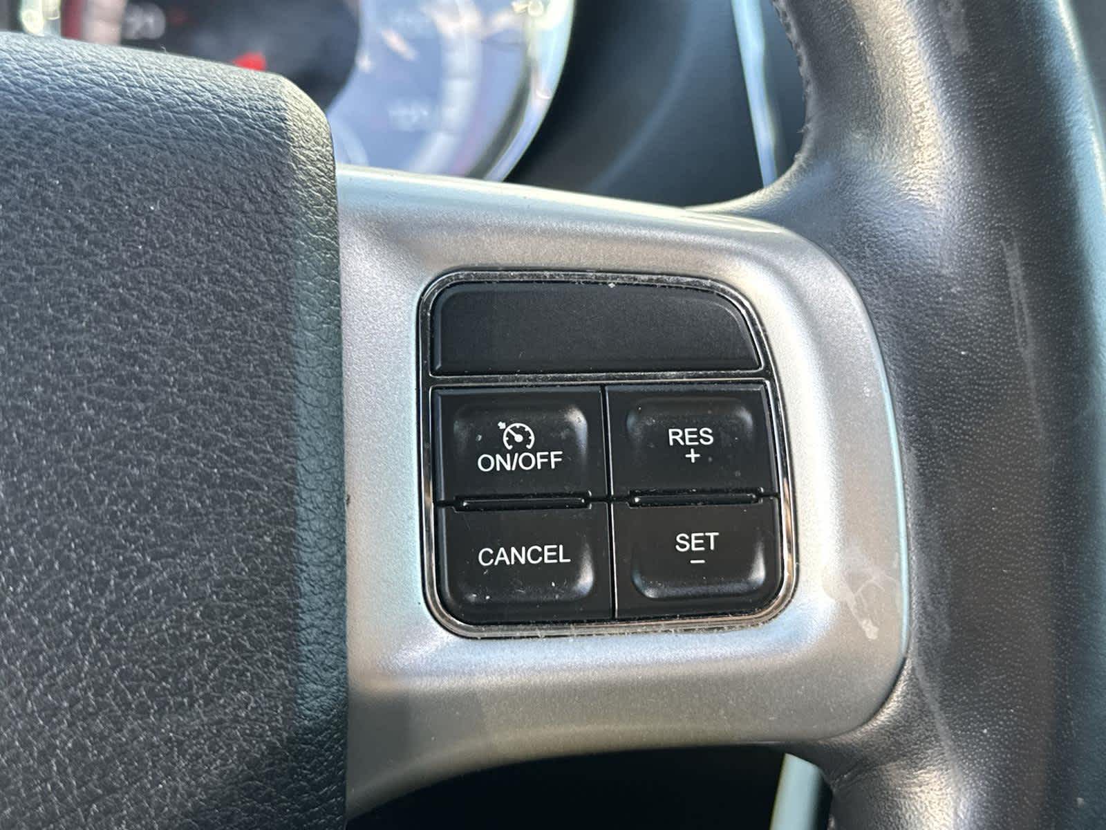 Thumbnail: 2019 Dodge Grand Caravan - 21