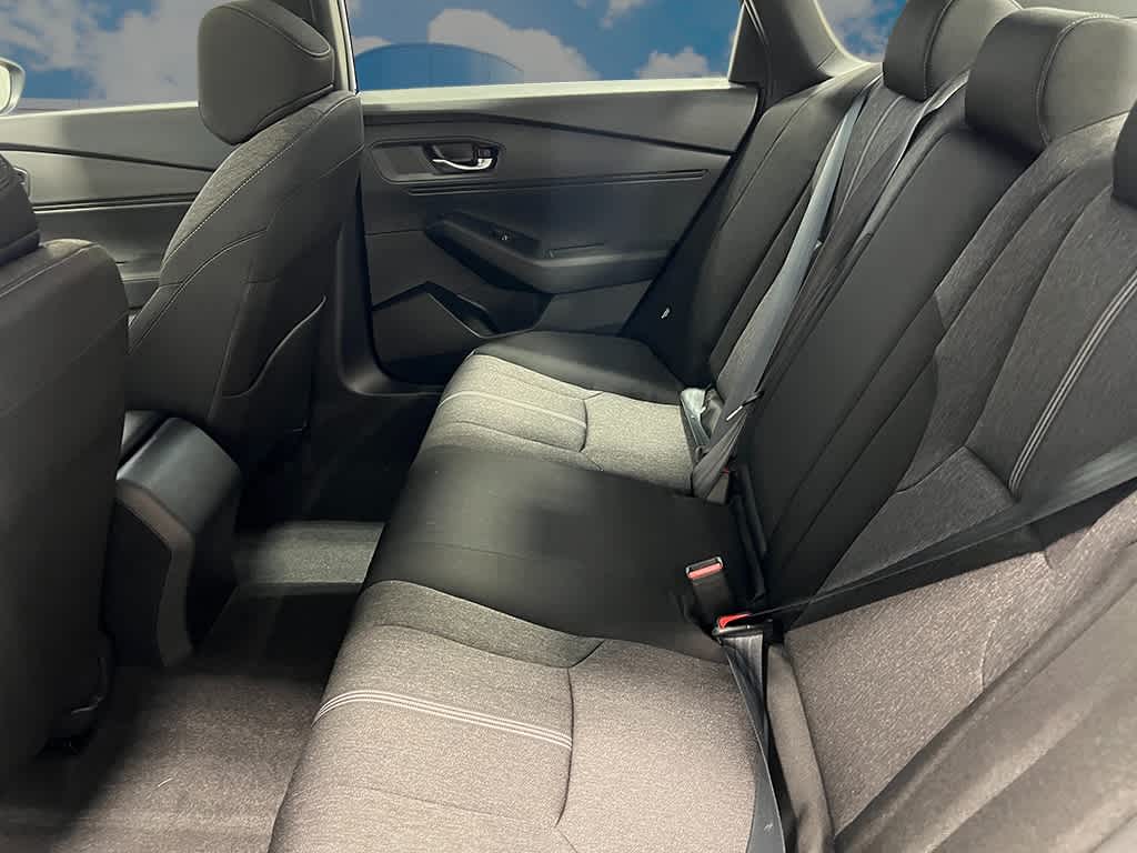 2025 Honda Accord Sport 27