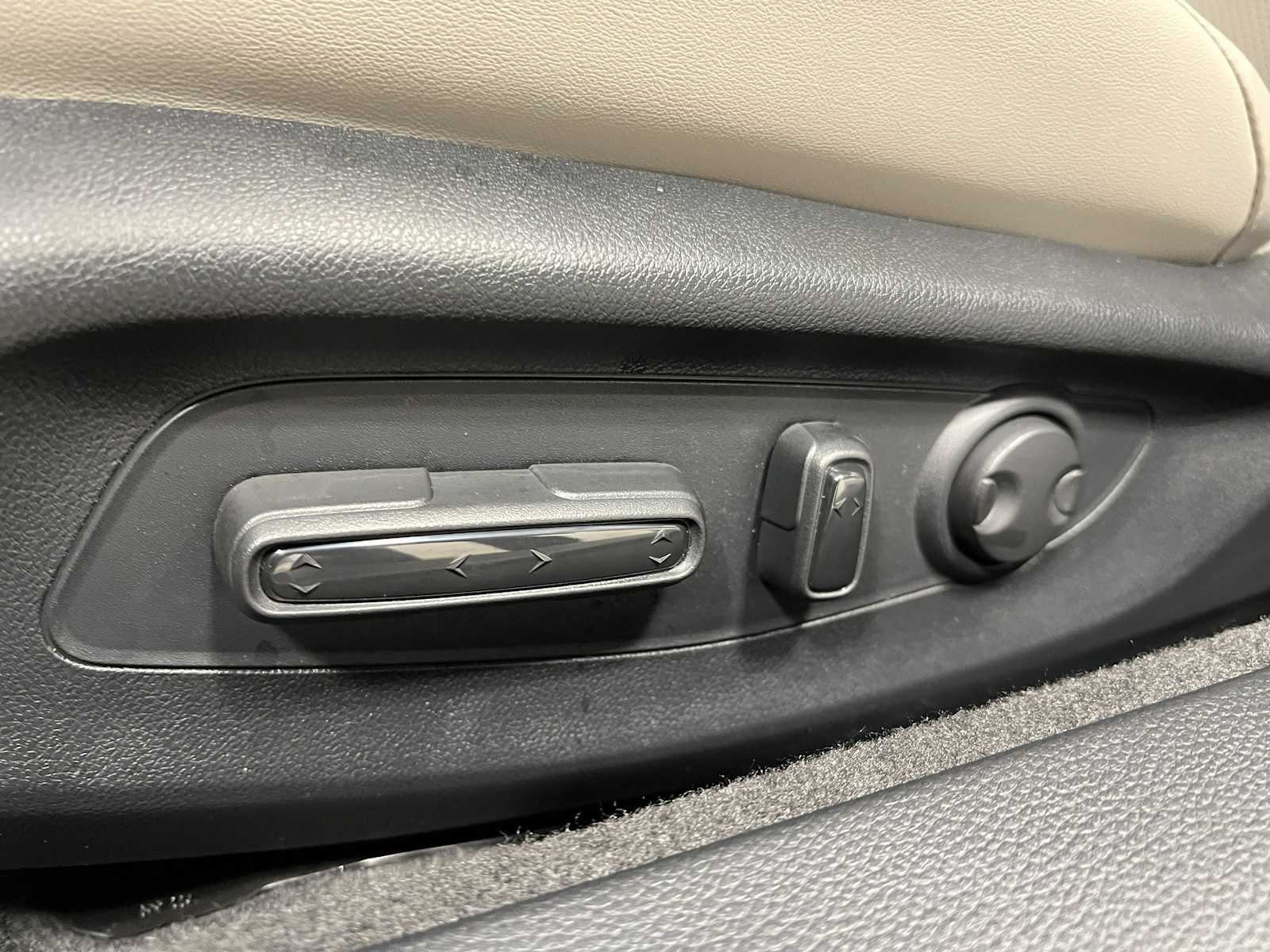2025 Honda Accord Touring 14