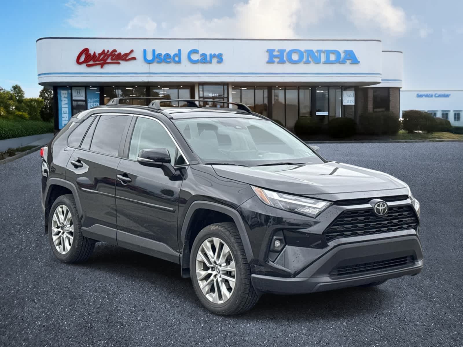 Thumbnail: 2024 Toyota RAV4 - 6