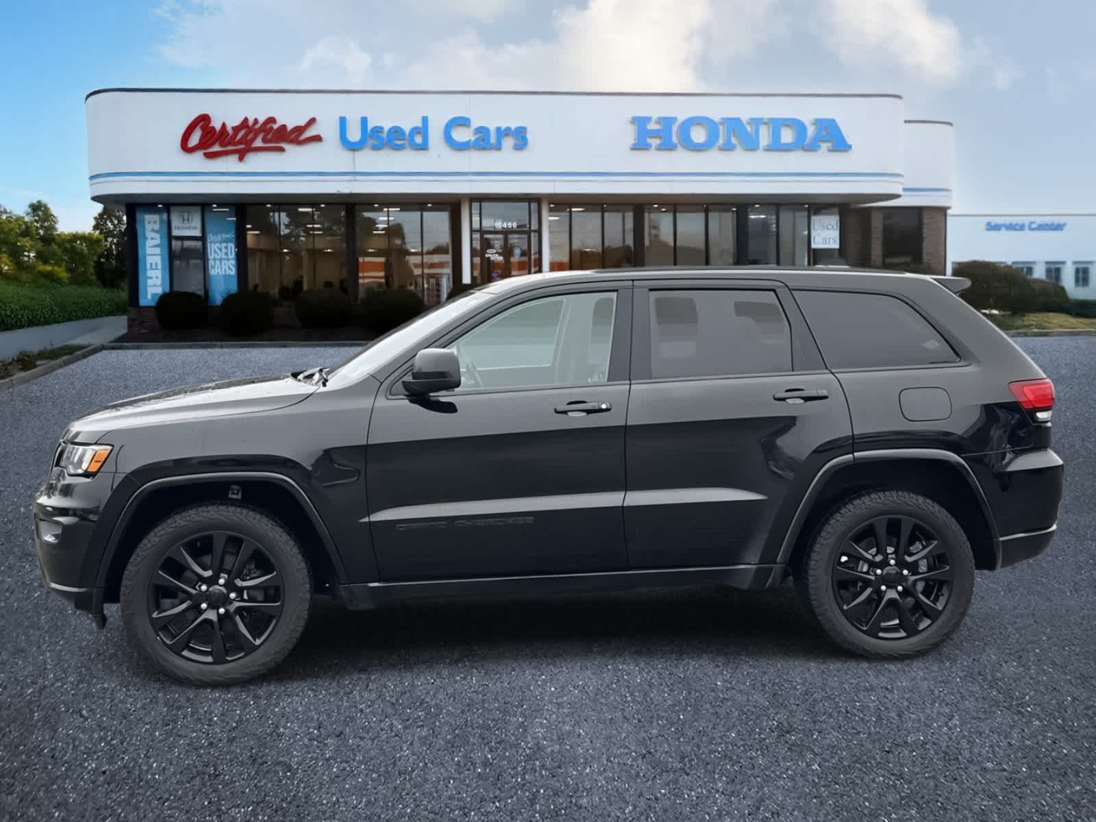 Thumbnail: 2020 Jeep Grand Cherokee - 2