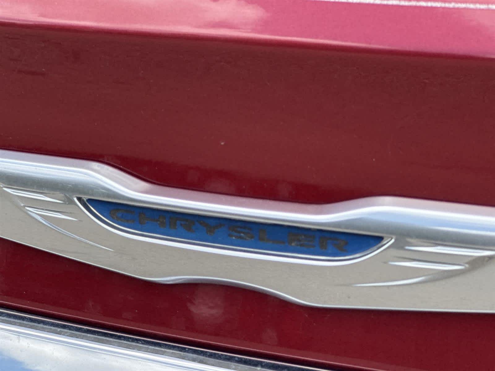 Thumbnail: 2012 Chrysler 200 - 10