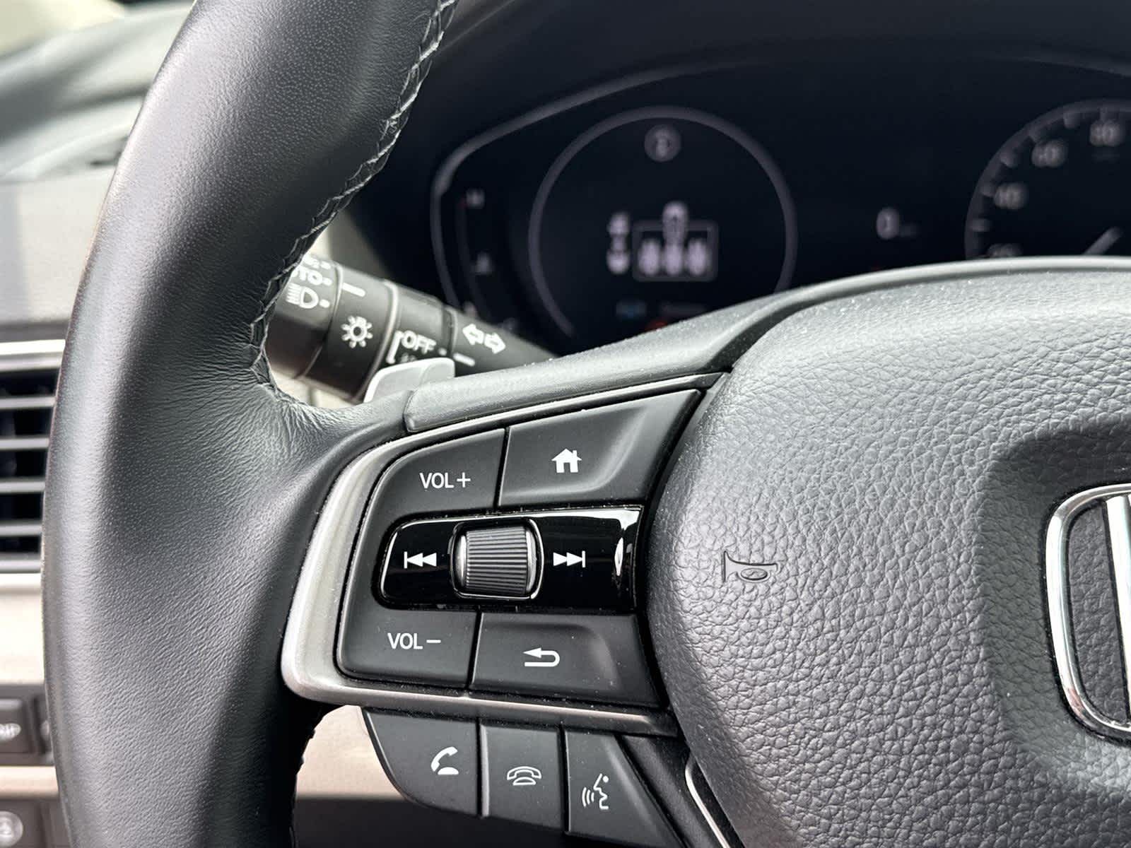 2021 Honda Accord Touring 20