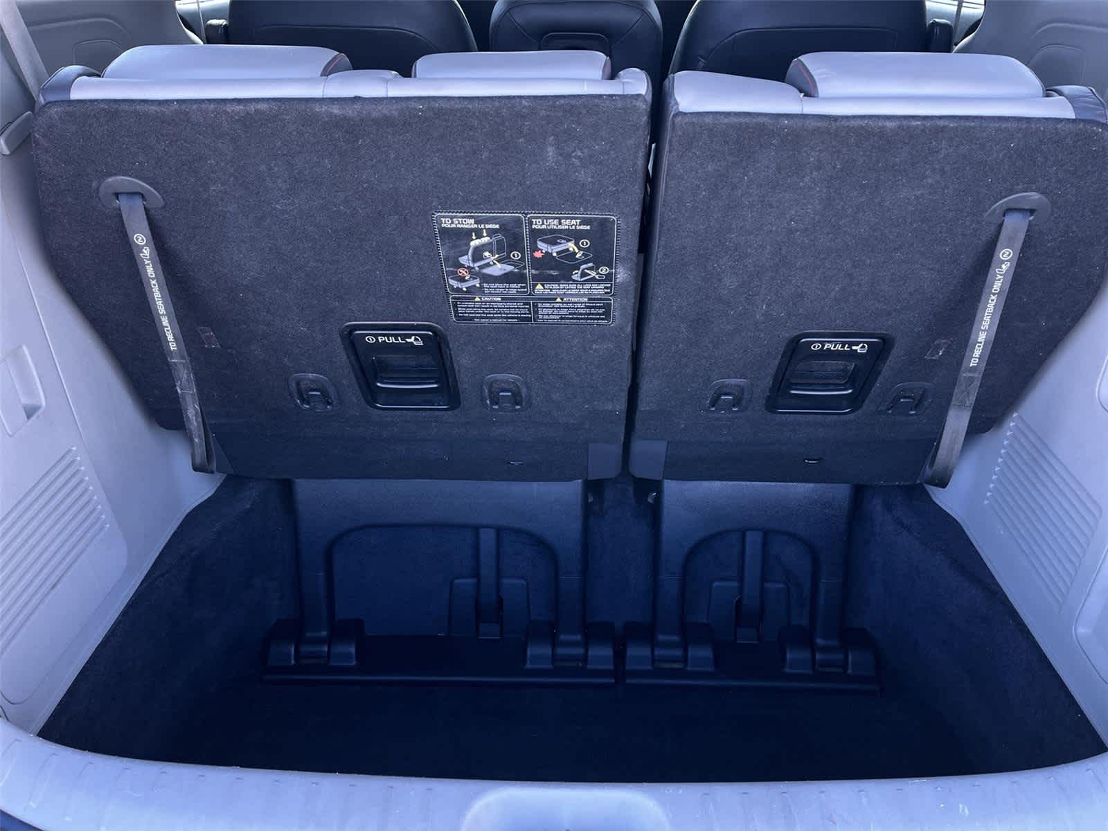 Thumbnail: 2016 Kia Sedona - 18