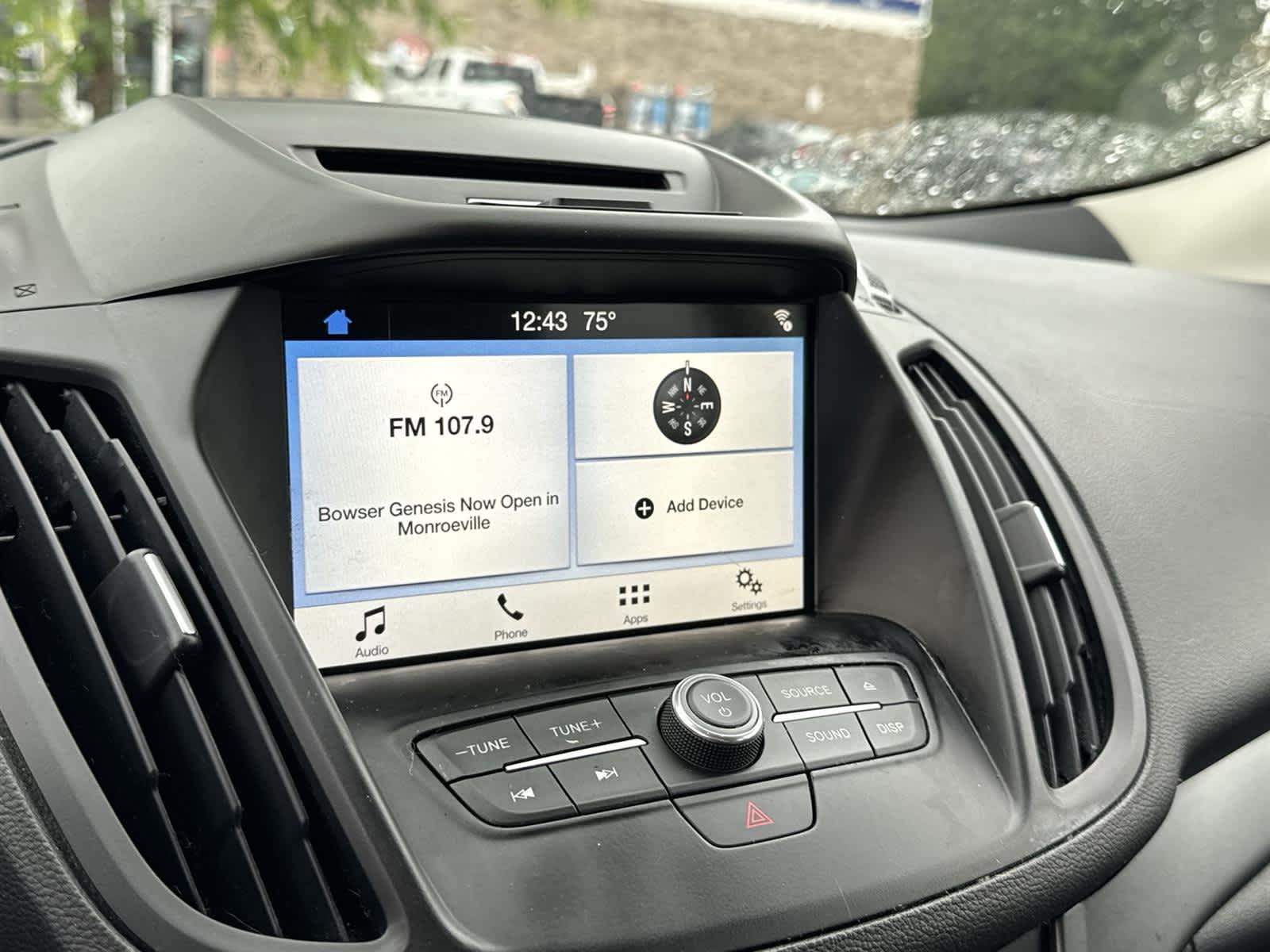 2017 Ford Escape SE 24
