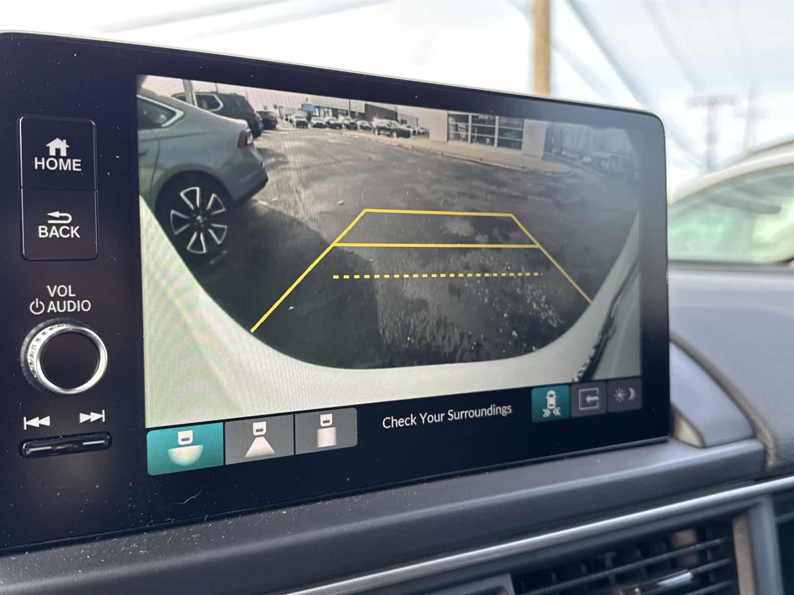 Thumbnail: 2025 Honda Pilot - 24