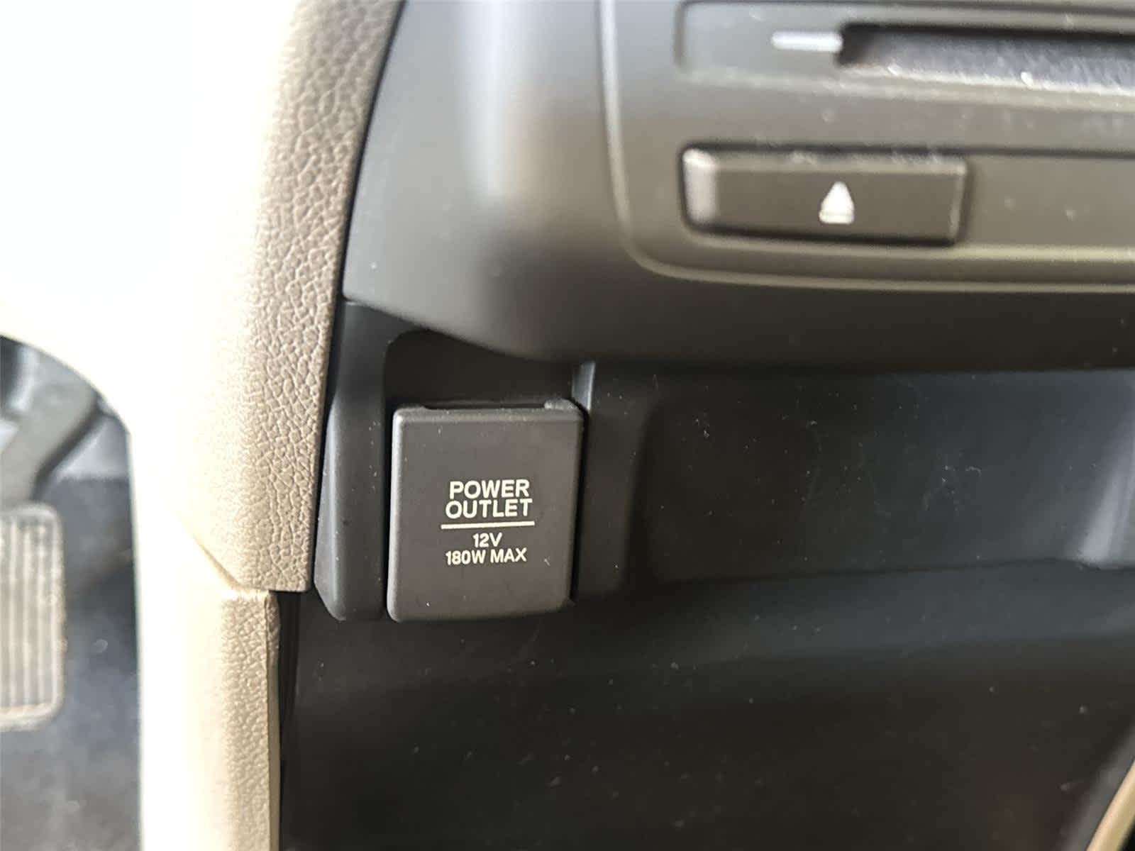 Thumbnail: 2018 Honda Odyssey - 25