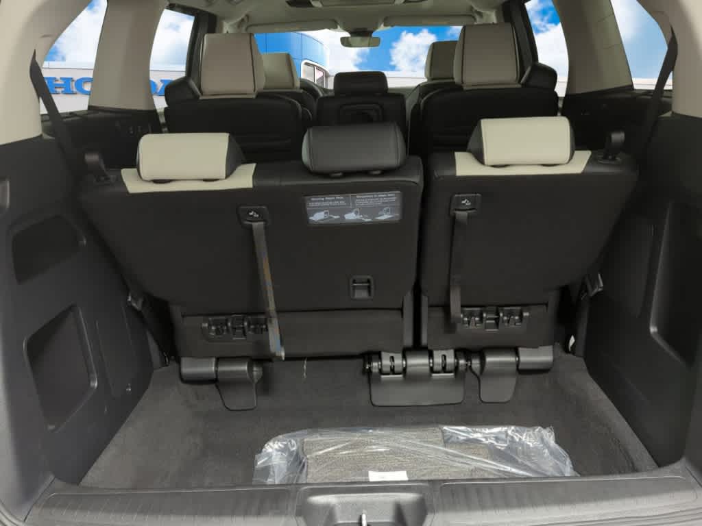 Thumbnail: 2026 Honda Odyssey - 22