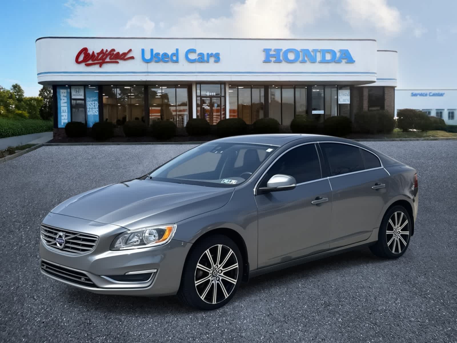 2017 Volvo S60 R -
                  Wexford, PA