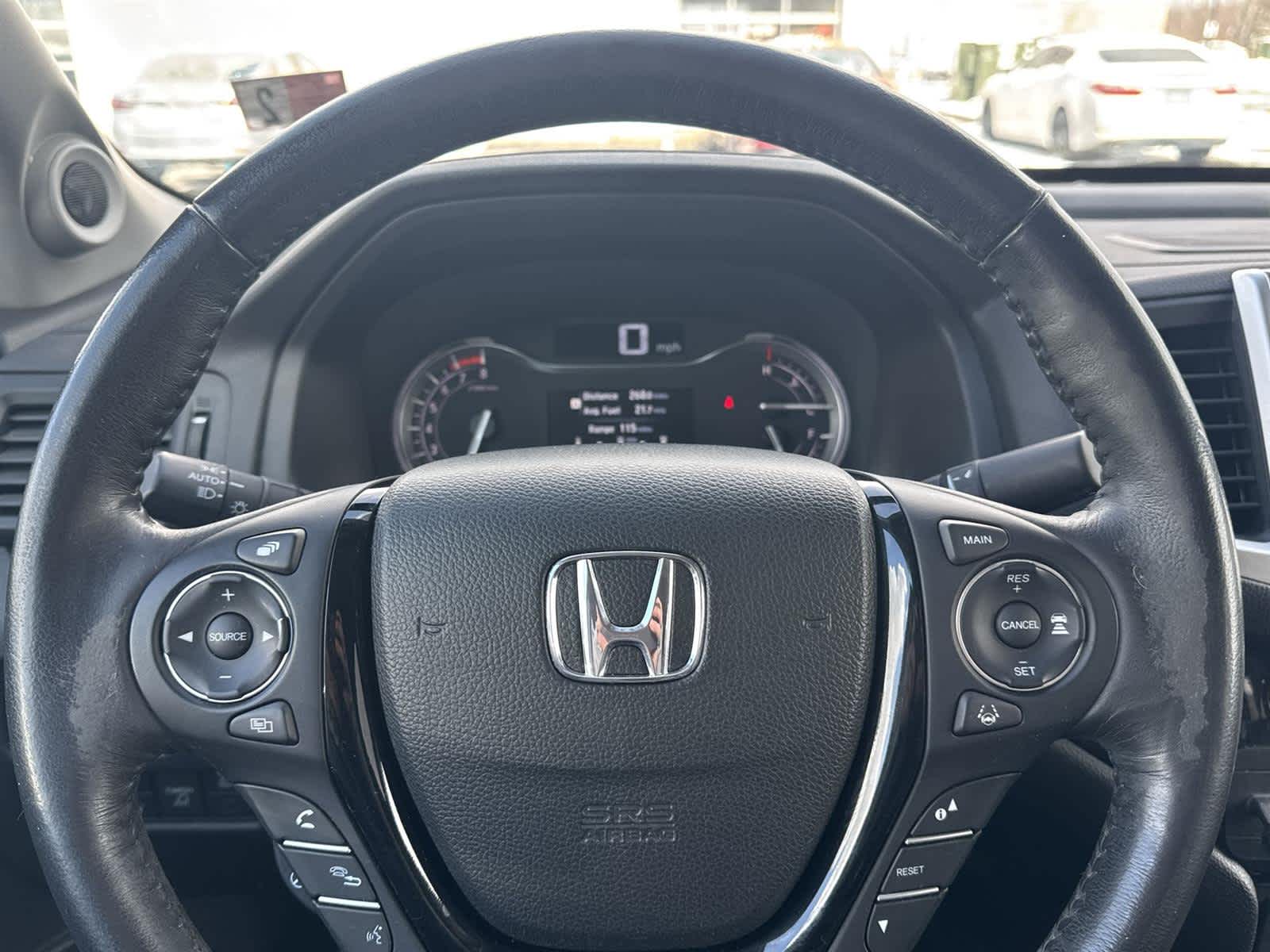 Thumbnail: 2019 Honda Ridgeline - 17