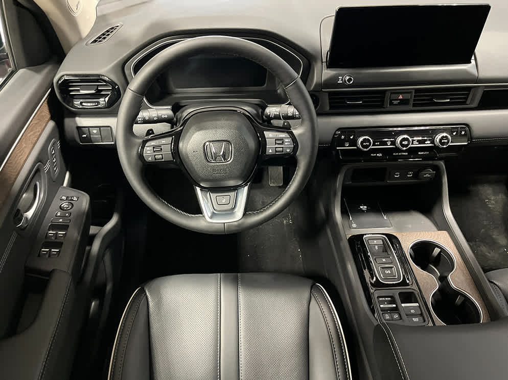 Thumbnail: 2026 Honda Pilot - 24