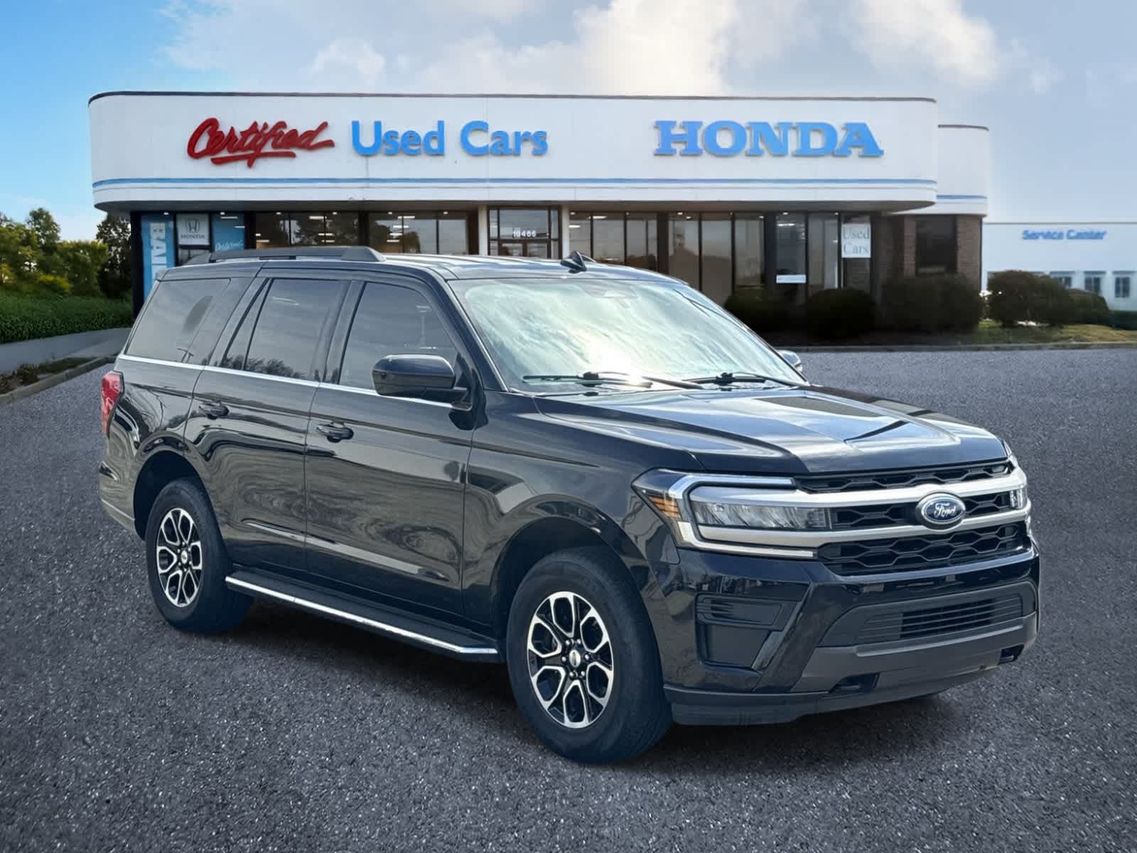 2022 Ford Expedition XLT - Photo 7