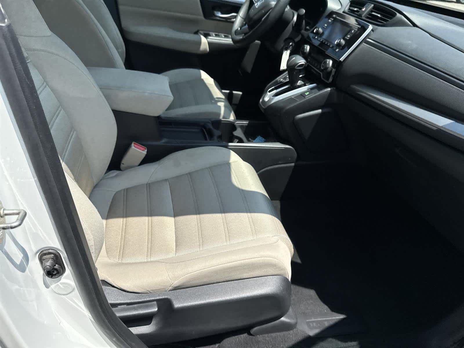 2017 Honda CR-V LX 17