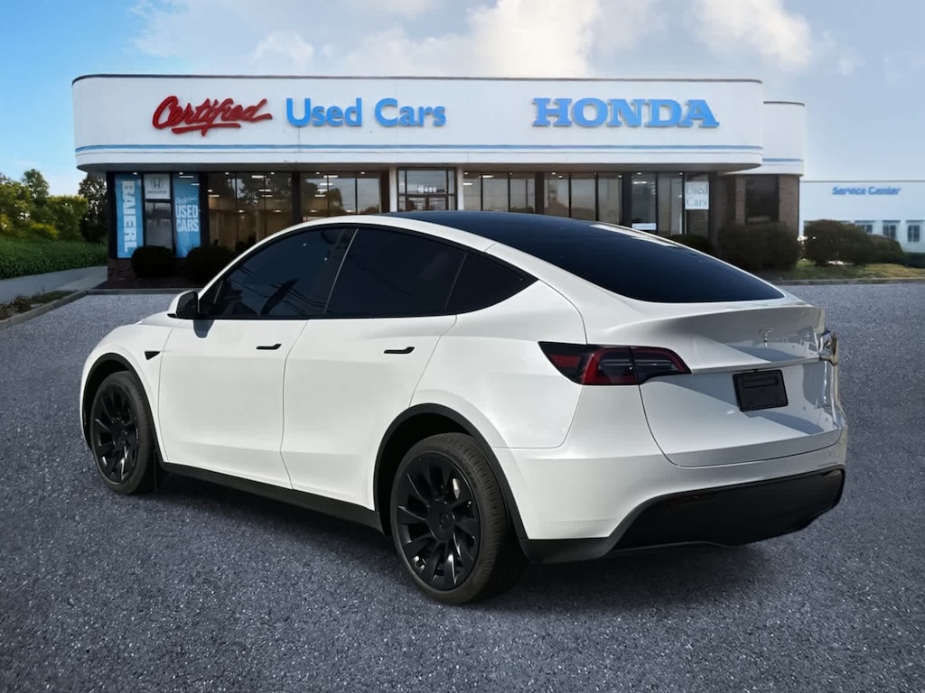 Used 2023 Tesla Model Y Long Range SUV