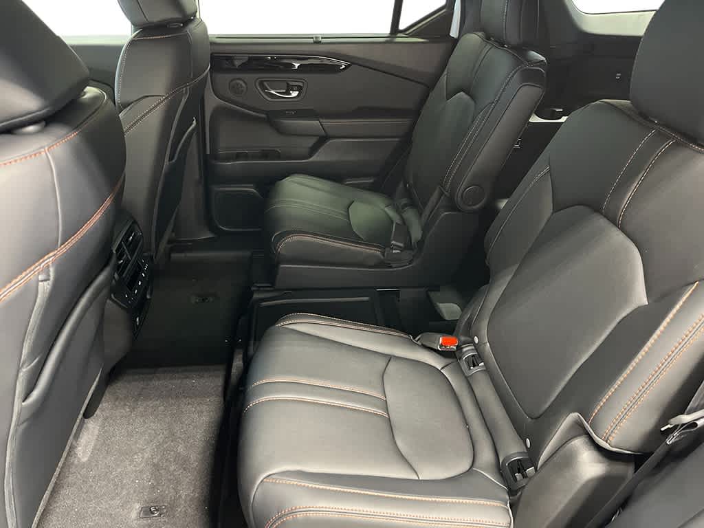 Thumbnail: 2026 Honda Pilot - 23