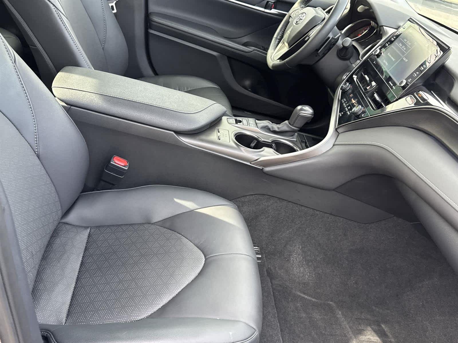 Thumbnail: 2024 Toyota Camry - 17