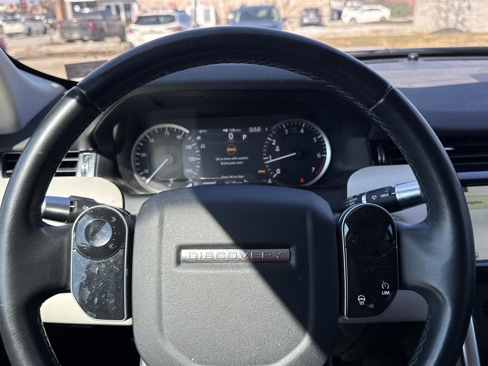 Thumbnail: 2020 Land Rover Discovery Sport - 19