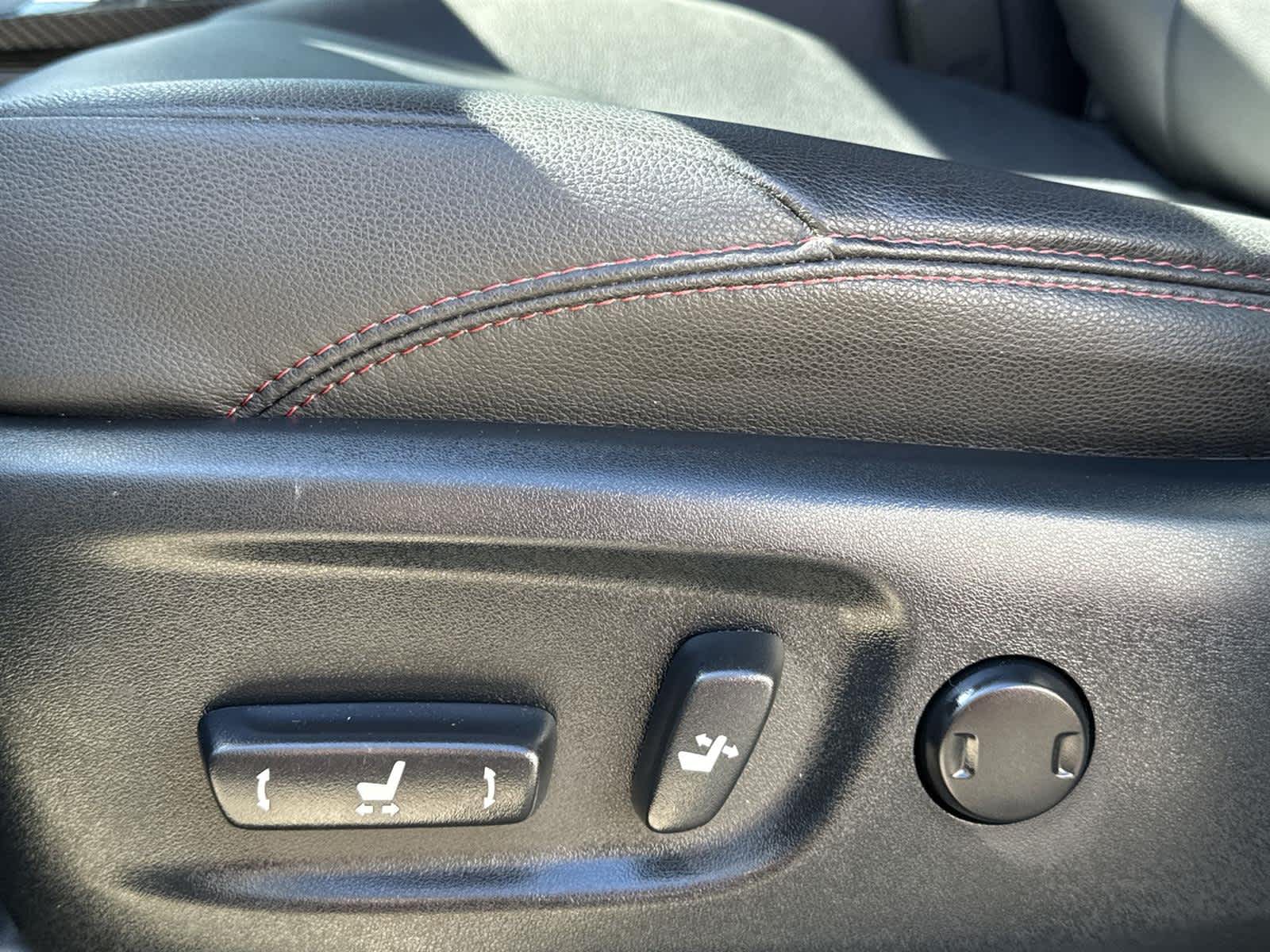 Thumbnail: 2023 Toyota 4Runner - 13