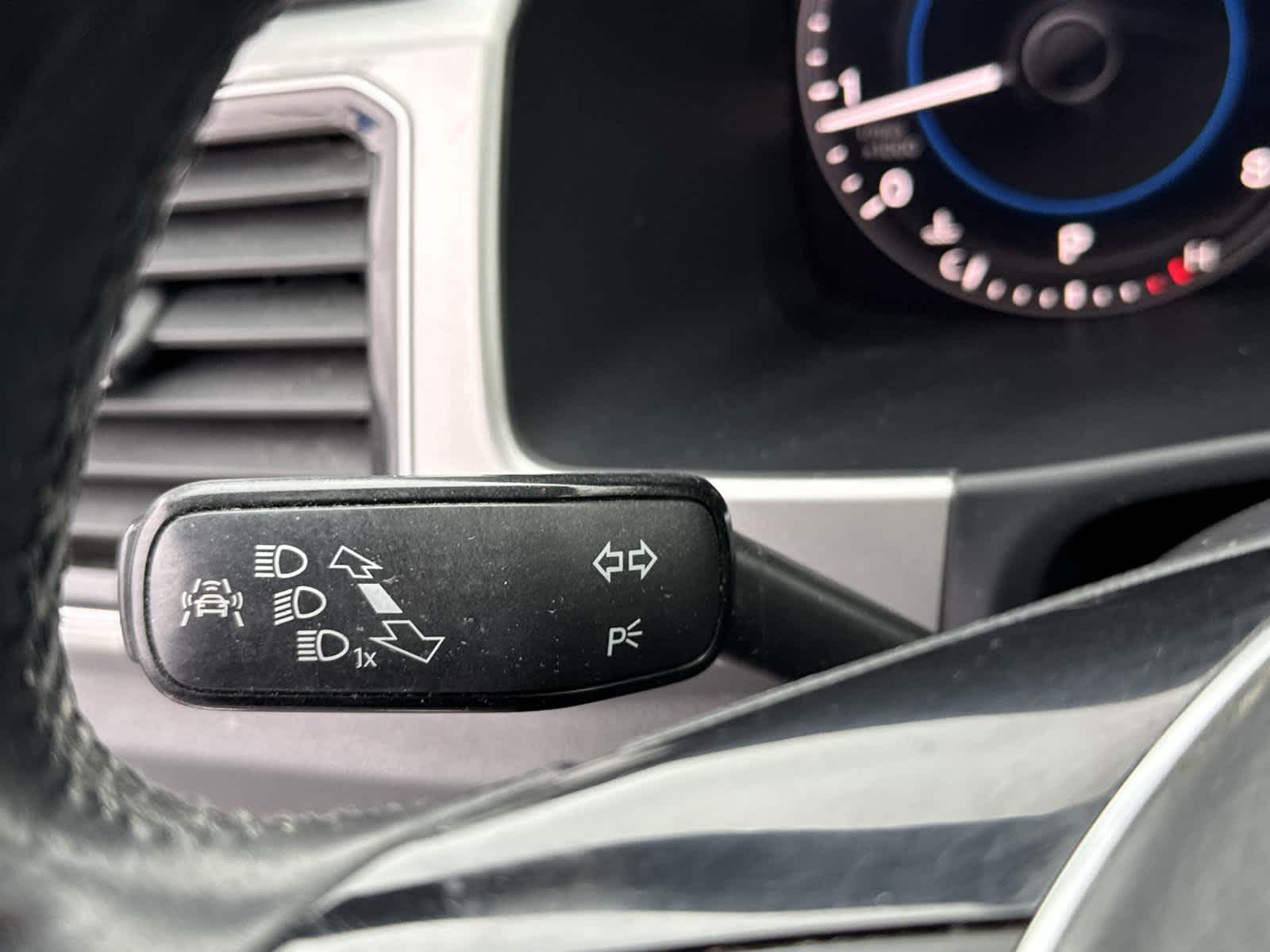 Thumbnail: 2018 Volkswagen Atlas - 23