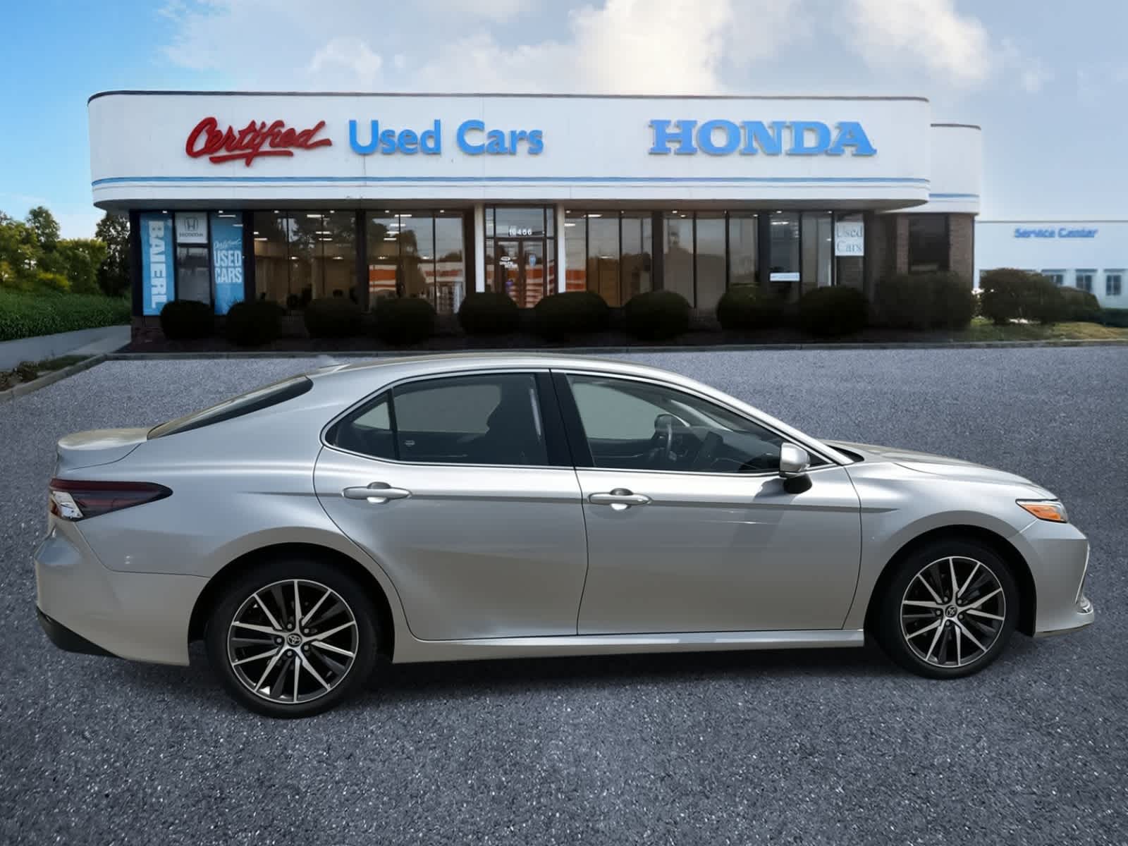 2022 Toyota Camry XLE 6