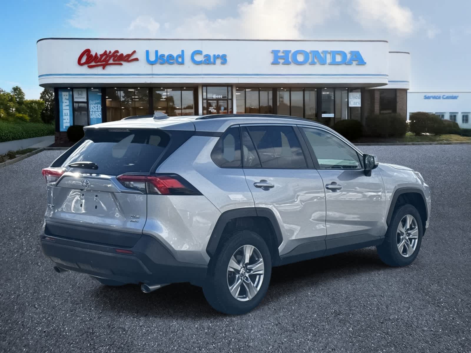 Thumbnail: 2024 Toyota RAV4 - 5