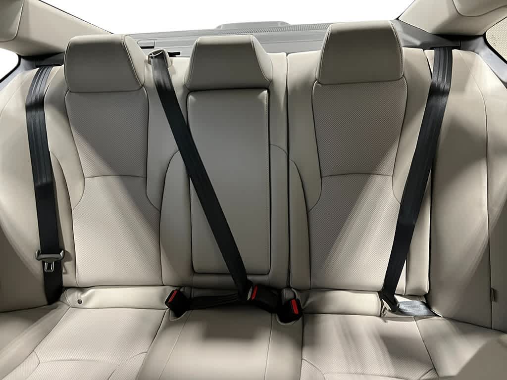 2025 Honda Accord Touring 28