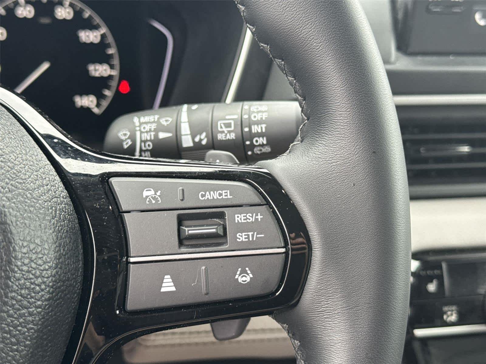 Thumbnail: 2025 Honda Pilot - 20