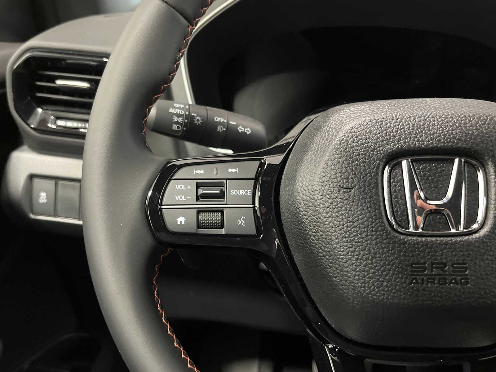 Thumbnail: 2025 Honda Pilot - 18