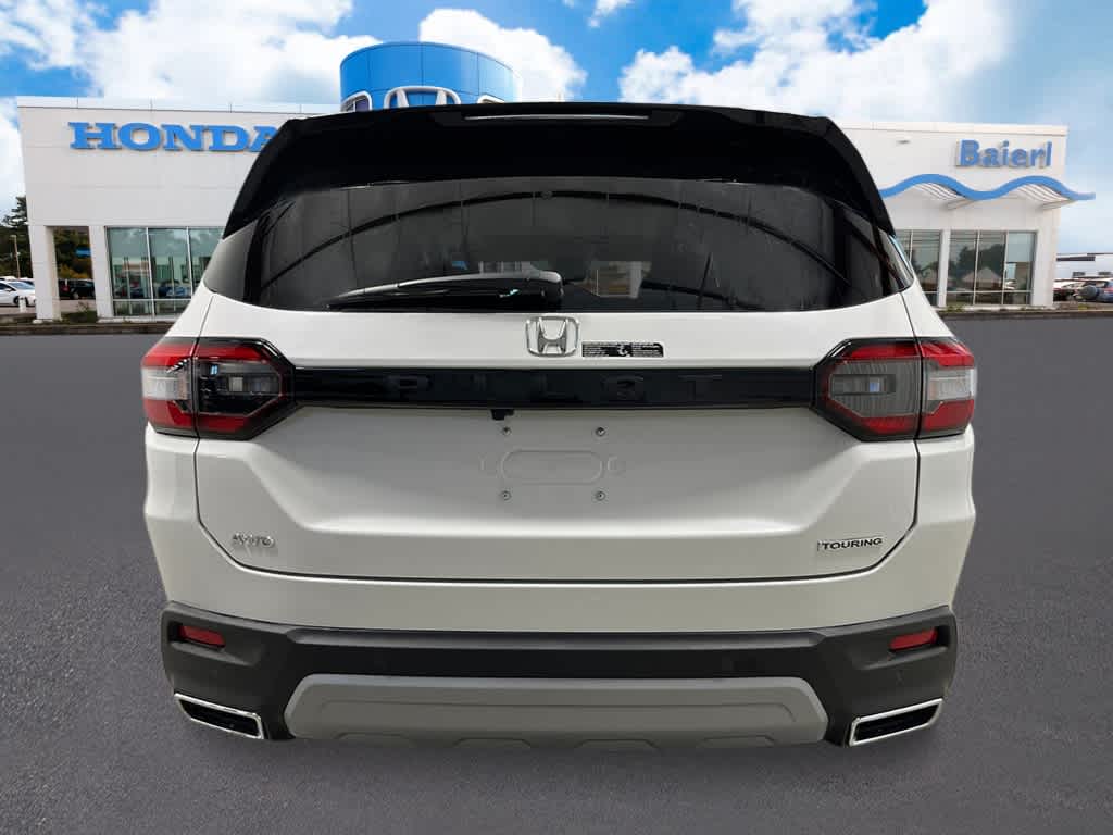2025 Honda Pilot Touring photo 4