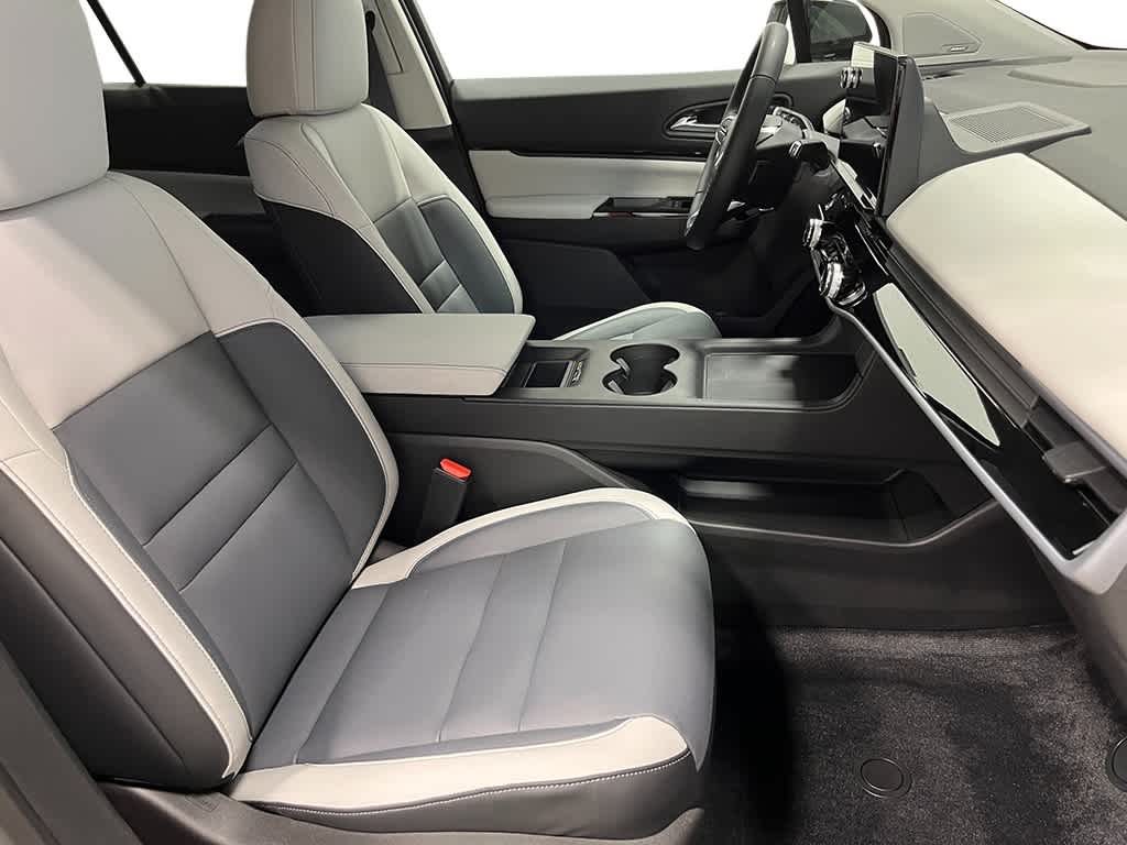 Thumbnail: 2025 Honda Prologue - 28