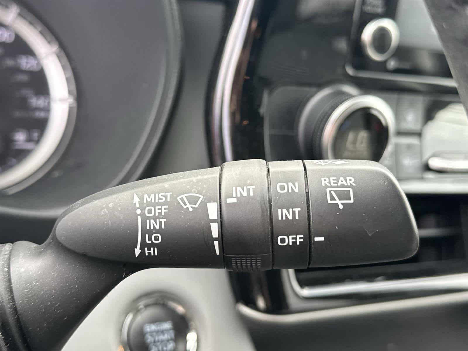 Thumbnail: 2022 Toyota Highlander - 20