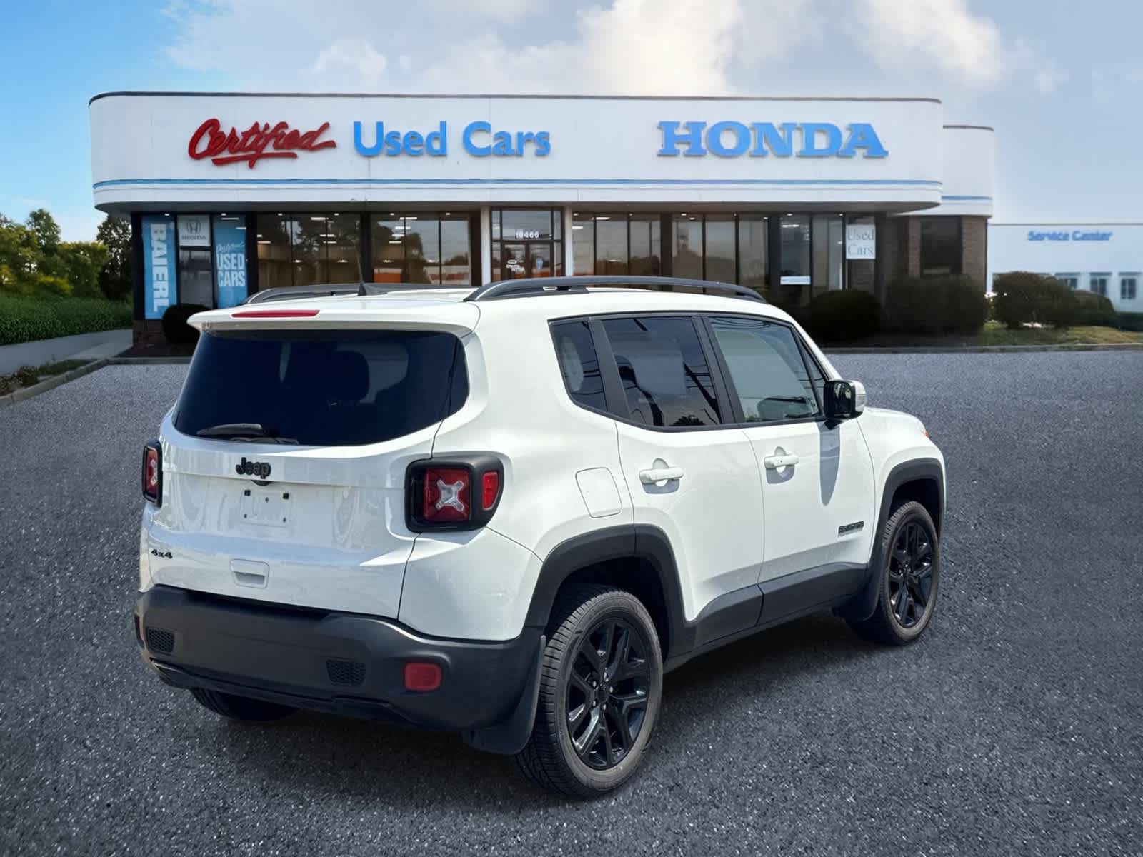 Thumbnail: 2018 Jeep Renegade - 5