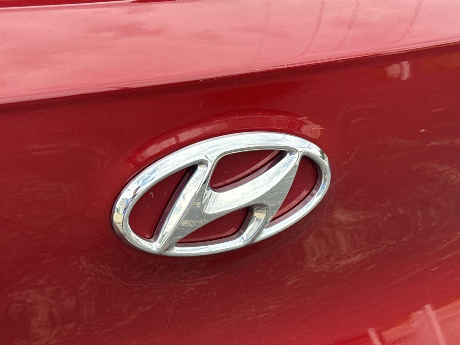 Thumbnail: 2021 Hyundai Tucson - 10