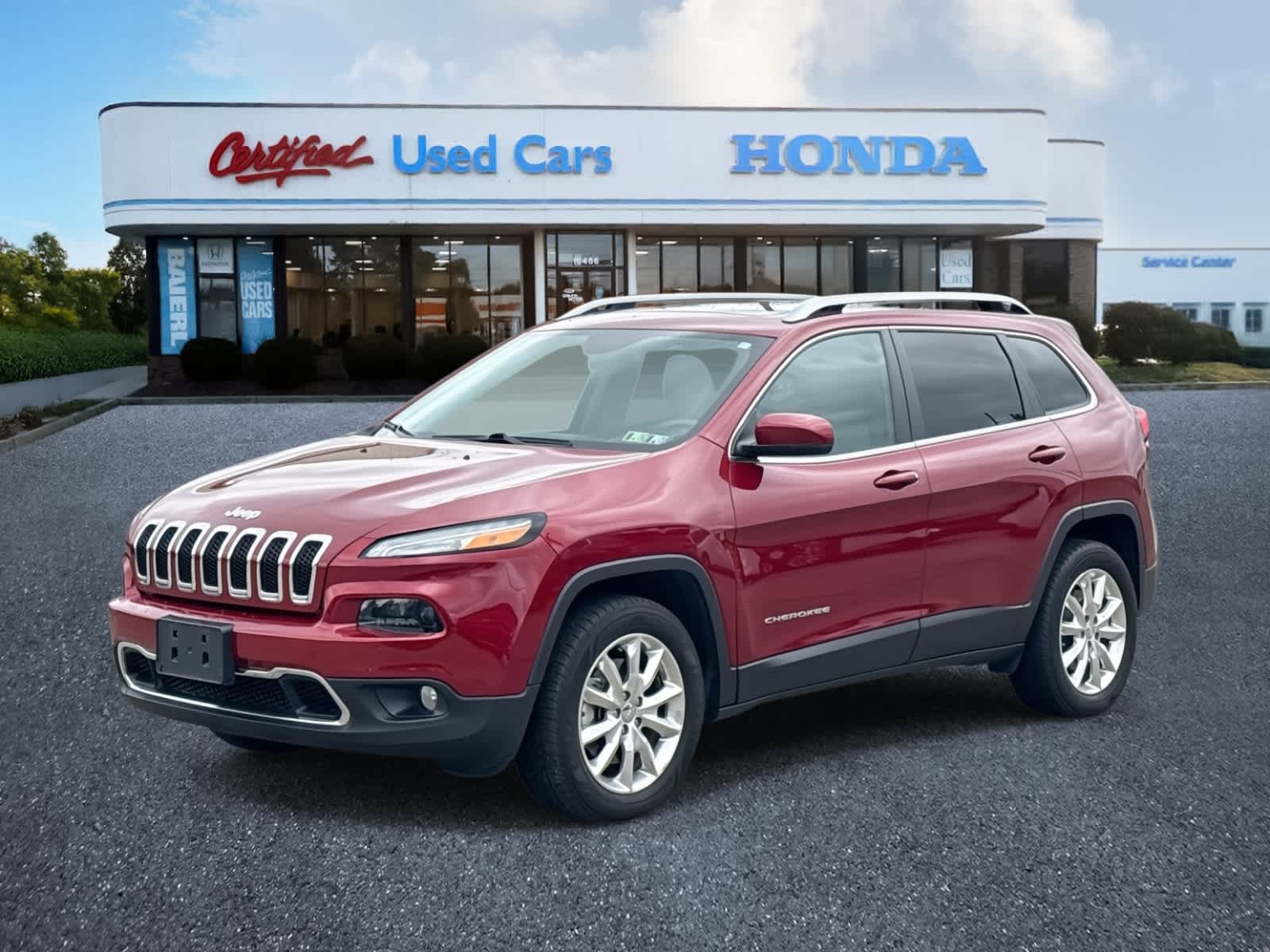 Thumbnail: 2017 Jeep Cherokee - 1