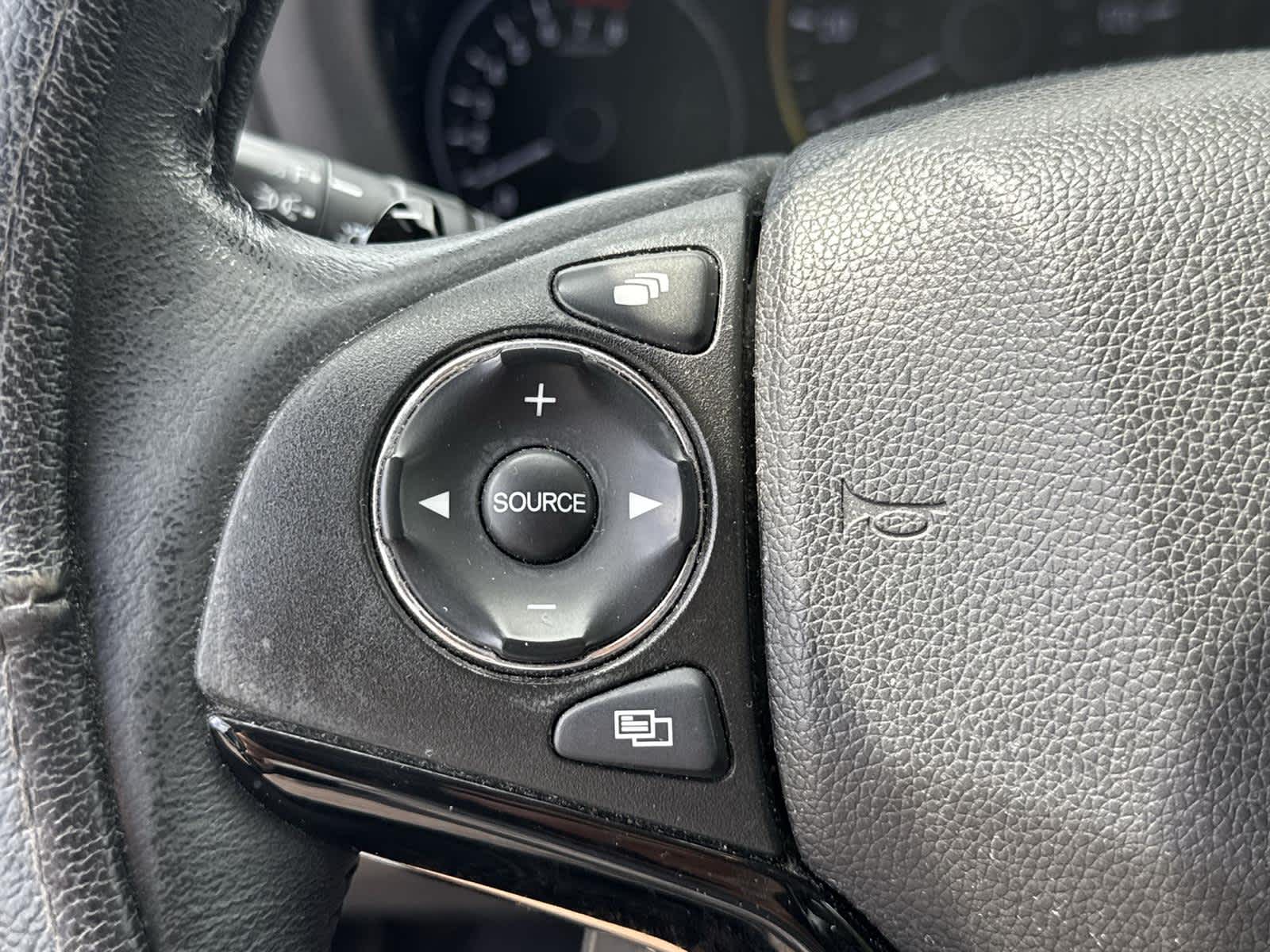 Thumbnail: 2016 Honda HR-V - 20