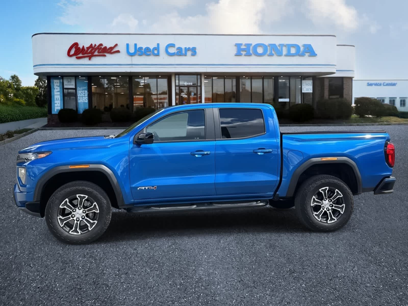 2024 Gmc Canyon AT4 photo 2