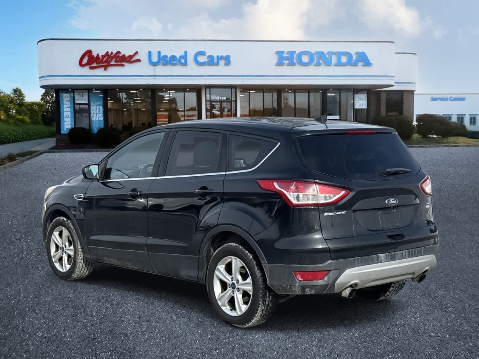 Thumbnail: 2015 Ford Escape - 3