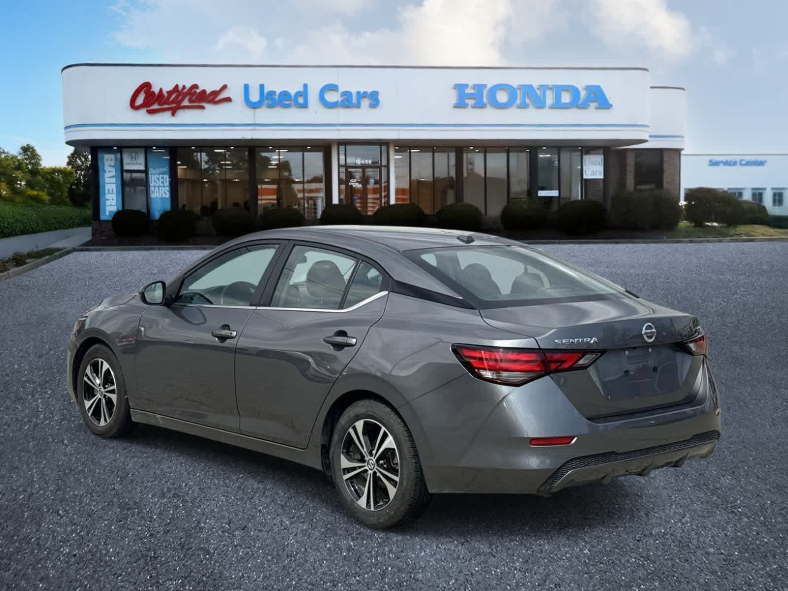 Thumbnail: 2023 Nissan Sentra - 3
