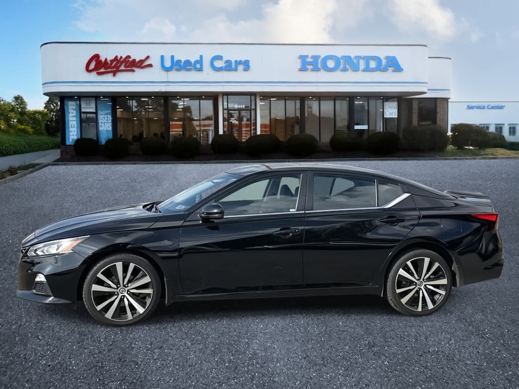 Used 2020 Nissan Altima 2.5 SR Sedan