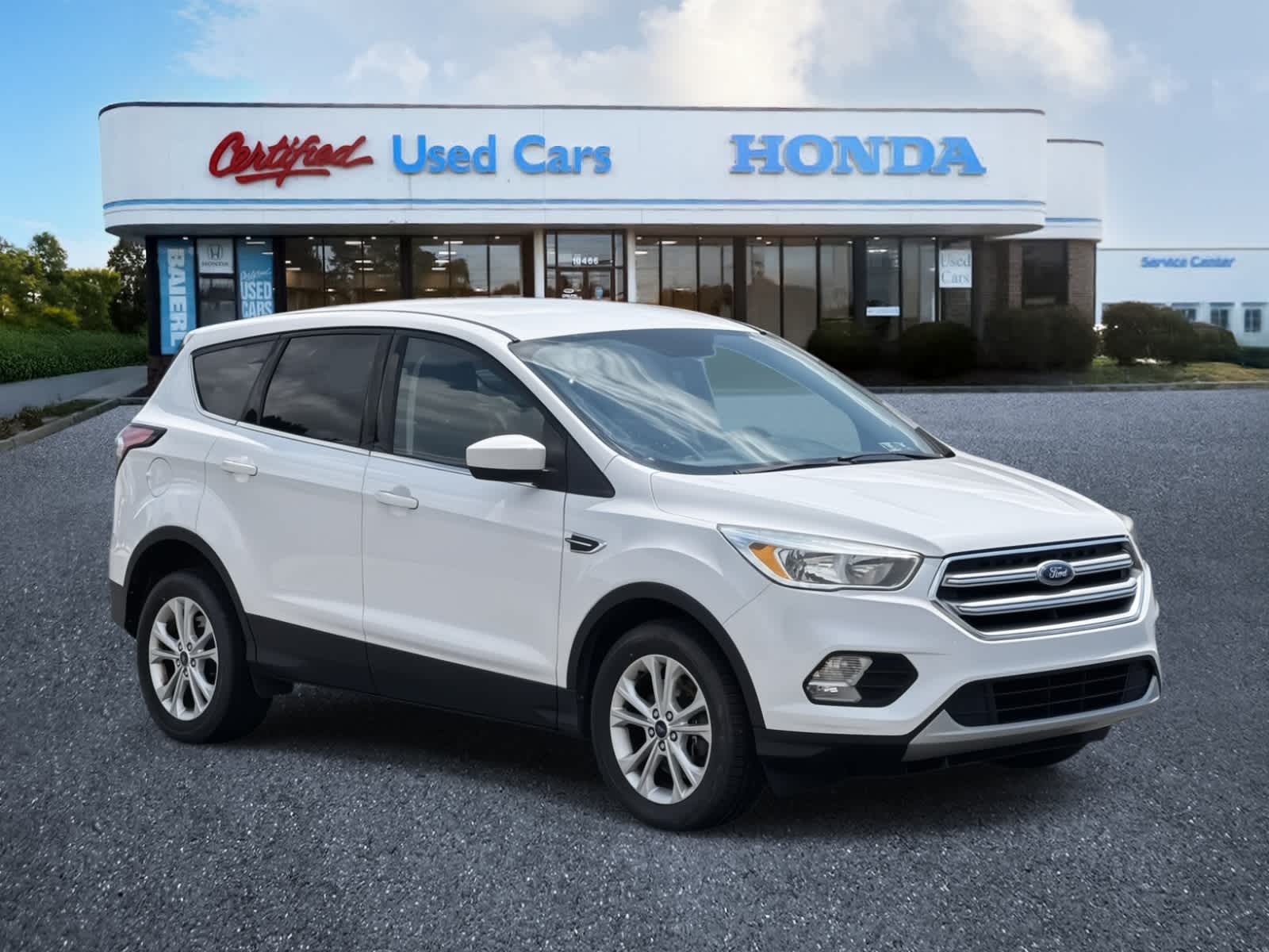 Thumbnail: 2017 Ford Escape - 7