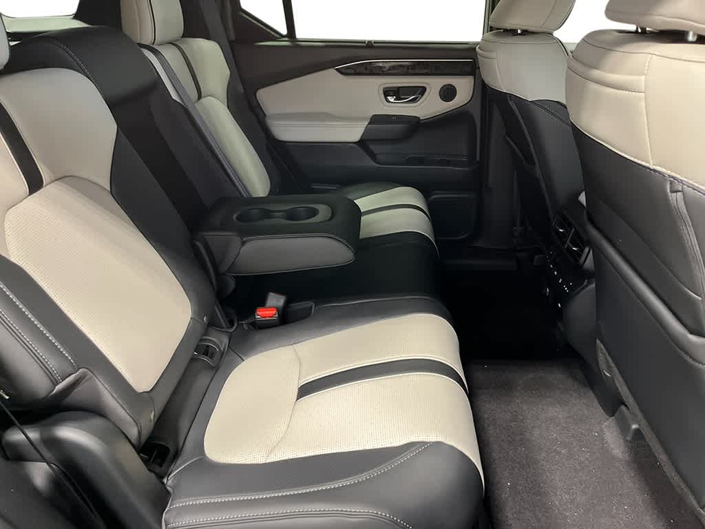 Thumbnail: 2026 Honda Passport - 24