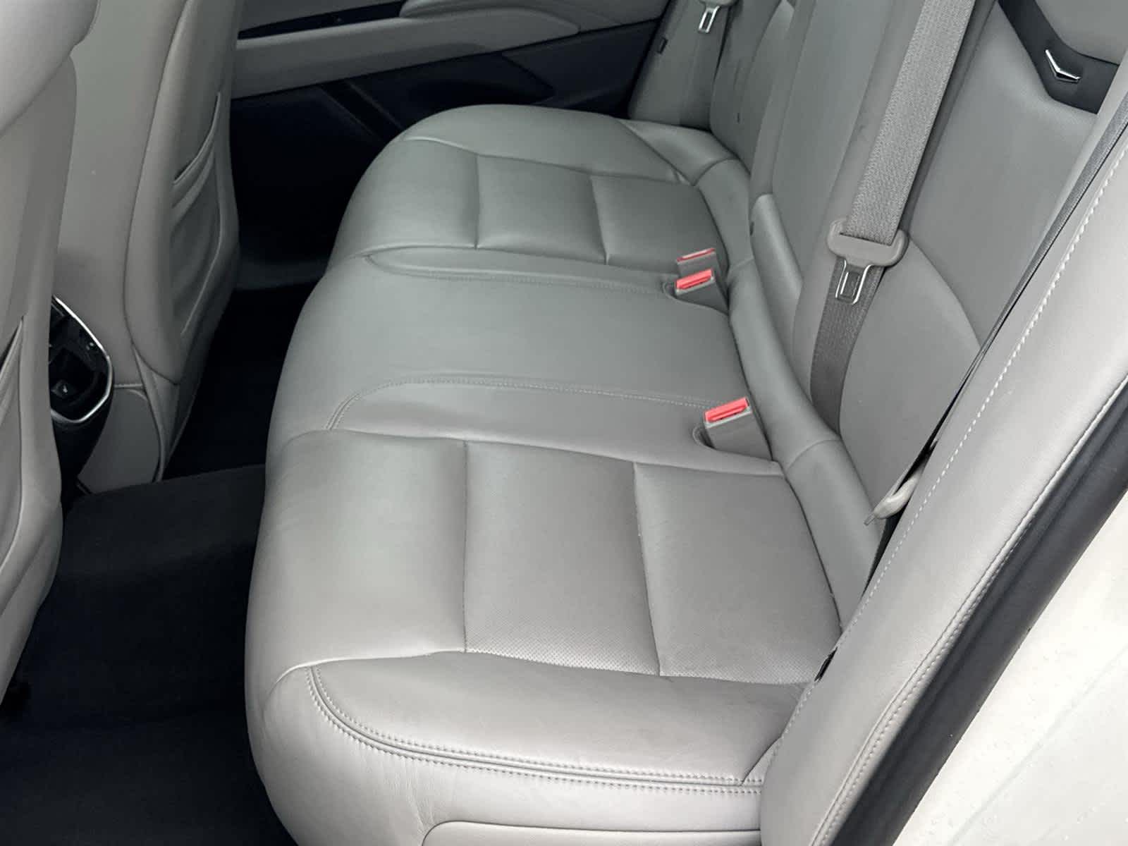 2014 Cadillac XTS Luxury 16
