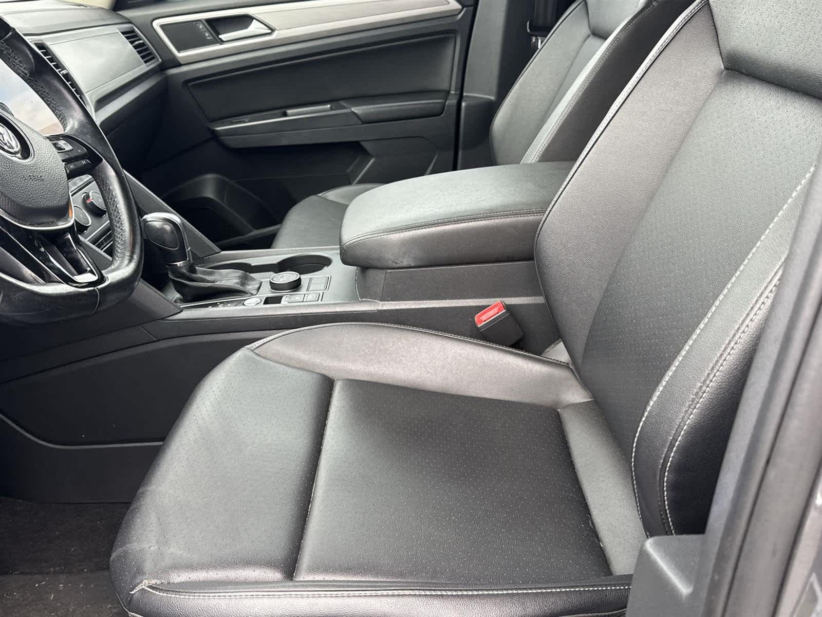 Thumbnail: 2018 Volkswagen Atlas - 13